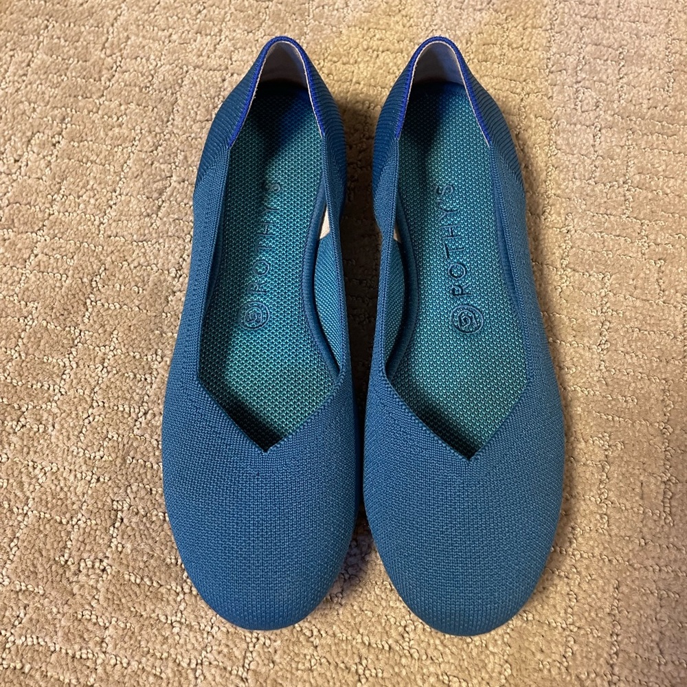8.5 Rothy’s Turquoise Discontinued!!
